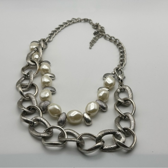 Juice Couture Chunky Silver Tone Double Chain Faux Pearl Adjustable Necklace 20" - Picture 3 of 7